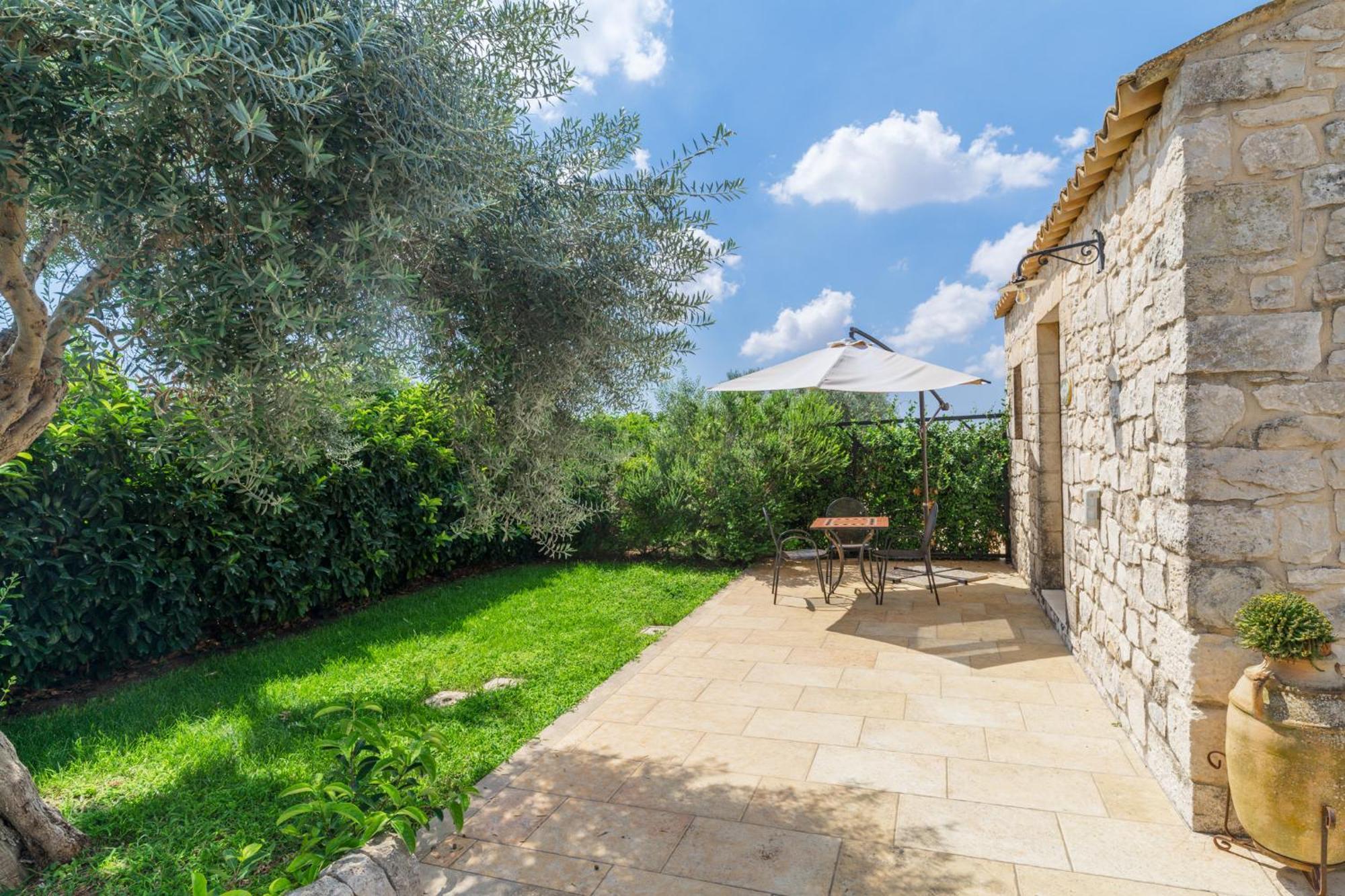 Bed and Breakfast Borgo Monachella Рагуза Номер фото